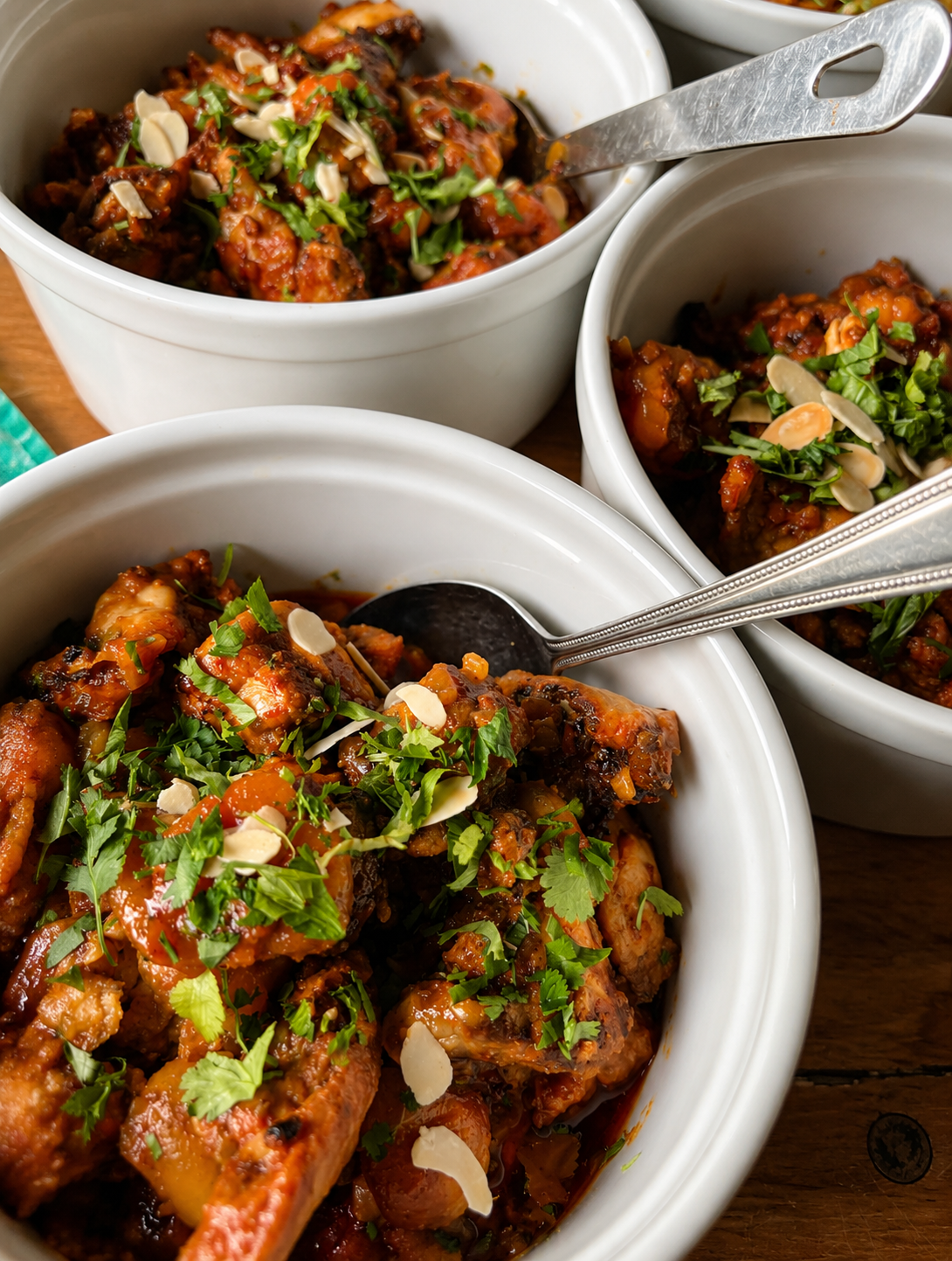 Bowl food – sharing main plated in bowls